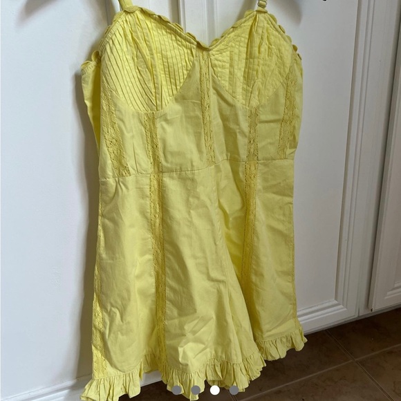 SunYellow Juliette lace Inset Romper
*most accurate color is shown on last photo - Picture 6 of 6